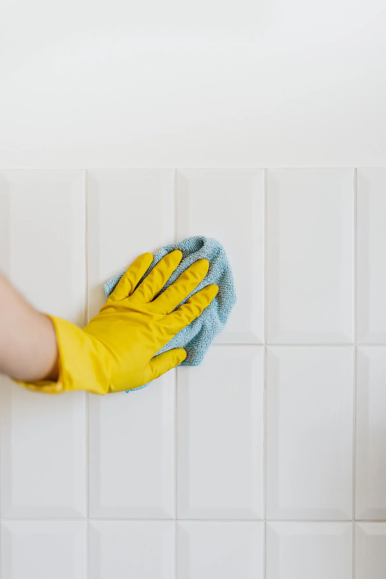 Breaking Through the Dirt and Grime: Uncovering the Benefits of Professional Tile and Grout Cleaning